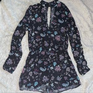 Aeropostale Choker Neck Romper